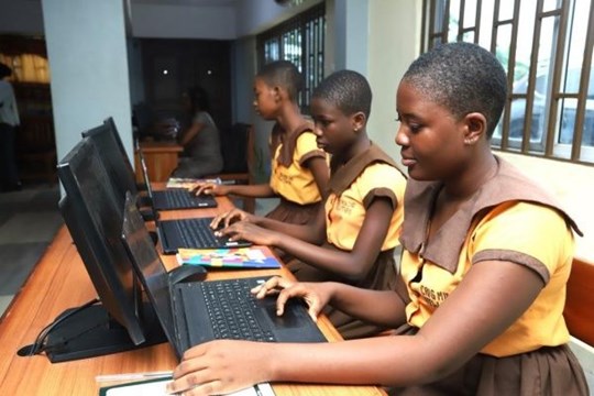1000 Selected Girls from the Eastern Region Benefit from Communication Ministry’s Girls-in-ICT Program