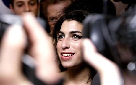 Amy Winehouse Dies