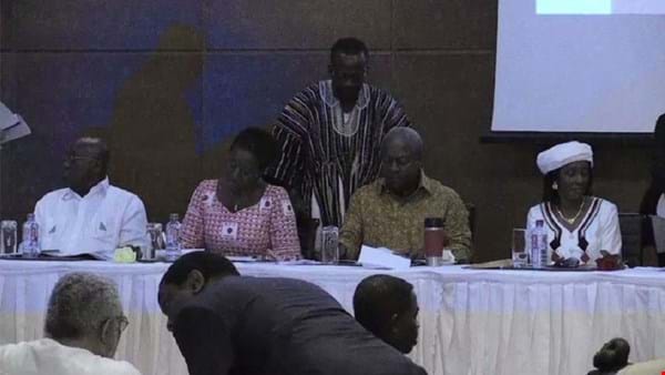 Ghana presidential candidates sign peace pact ahead of polls